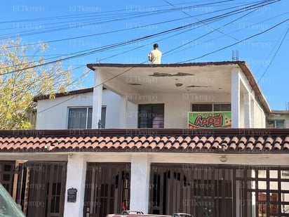 policiaca: Socorristas y policías se movilizaron en su ayuda.