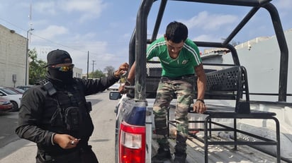 policiaca: Los colonos aseguraron que este tipo de medidas son necesarias para frenar la ola de robos.