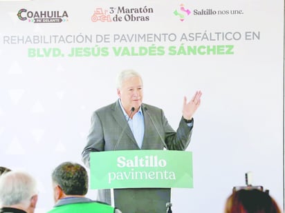 Chema Fraustro : Saltillo avanza con obras viales: rehabilitan el bulevar Jesús Valdés Sánchez.