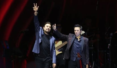 REDES SOCIALES Los hermanos Ángel Alba, Adolfo y Gustavo de Los Temerarios se despidieron de sus seguidores en una noche llena de emociones, celebrando su penúltimo concierto