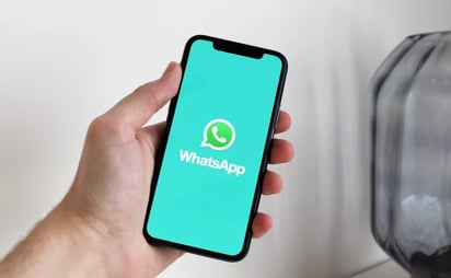 Irán levanta el bloqueo a WhatsApp, reportan medios; la aplicación tuvo restricciones por dos años