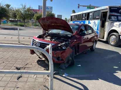 Policiaca : Solo daños materiales y lesiones leves fue el saldo.