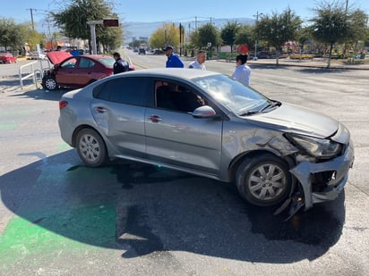 Policiaca : Solo daños materiales y lesiones leves fue el saldo.