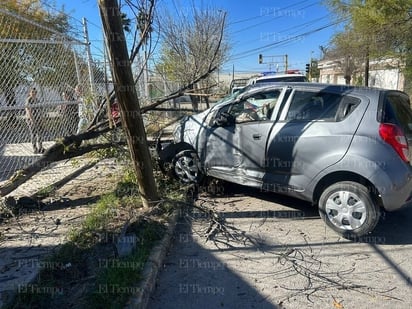 Policiaca : Socorristas de GRUM se movilizaron de inmediato para ayudarlo.