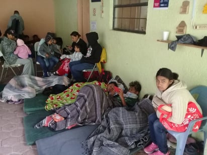 Migrantes: Texas refuerza la seguridad con barreras y despliegue de la Guardia Nacional
