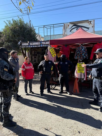 policiaca: Autoridades intensifican vigilancia en mercados sobre ruedas.