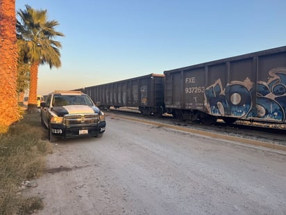 policiaca: La peligrosa travesía de los migrantes terminó con una caída del tren.