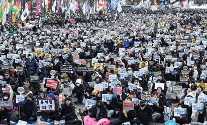 Corea del Sur : Enfrentamientos violentos entre sindicalistas y fuerzas de seguridad.