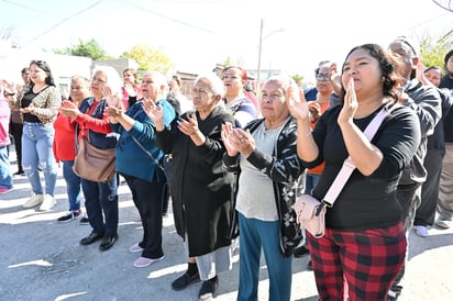 Sara Pérez: Vecinos de la colonia Guadalupe Borja expresaron su agradecimiento. 