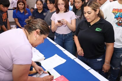 Educación: El rector de la UTRCC subrayó el apoyo constante que el gobernador del estado de Coahuila, Manolo Jiménez Salinas.