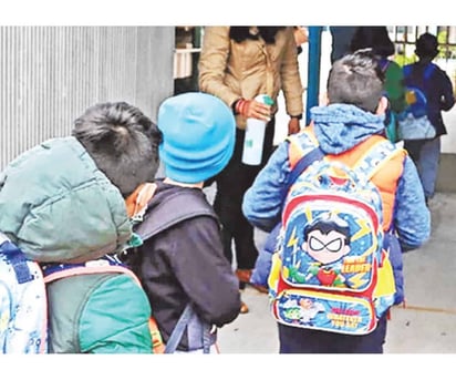 Regreso a clases podría postergarse por heladas:  Se justifica la ausencia si la temperatura es de 0 °C para preescolar, -1 °C para primaria, y -2 °C para secundaria