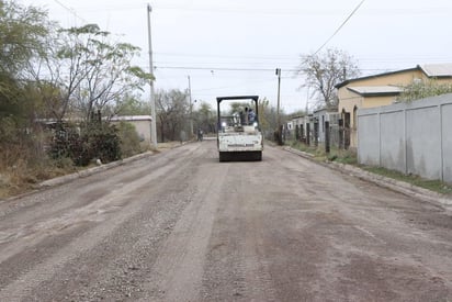 pavimentación: Se mostró optimista en cuanto a que seguirán llegando más obras a la zona