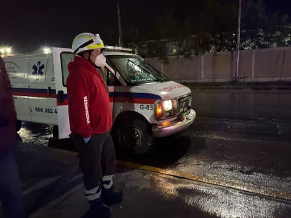 Policiaca : Afortunadamente el chofer no resultó con lesiones graves.