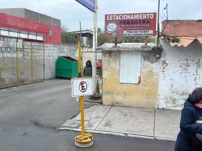 Transporte: En el primer cuadro de la ciudad, hay comercios que pagan por estacionamientos exclusivos.