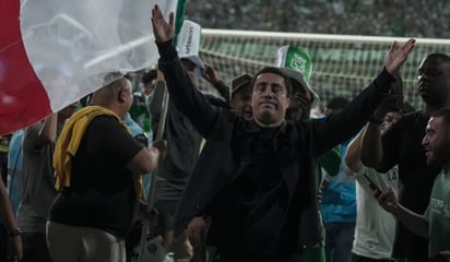 FUTBOL: Efraín Juárez, entrenador mexicano, consiguió doblete con el equipo colombiano, pero aún así quiere salir del club