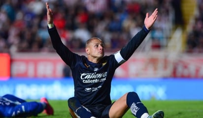 futbol: Chivas abrió el marcador, pero Necaxa logró hacerse con los tres puntos tras remontarle al equipo de Óscar García