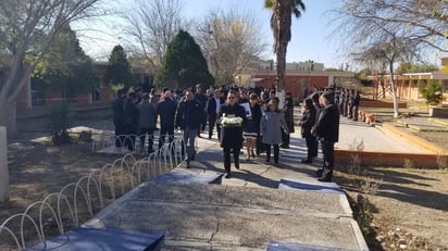 Rinden homenaje póstumo al Profesor Eleazar Martínez 