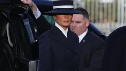 Moda: La Primera Dama destacó por su elegancia en la investidura de Donald Trump. 