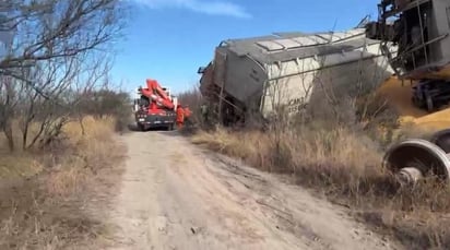 Accidente: Afortunadamente, no se registraron personas heridas, ya que el incidente solo afectó la carga del tren.