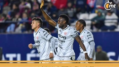 futbol: El Necaxa dominó gracias a un doblete del delantero colombiano Diber Cambindo y una diana más de José Paradela.