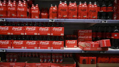 Coca-Cola ordena la retirada masiva de productos en Europa por contenido excesivo de clorato