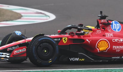 f-1: Lewis Hamilton tuvo un accidente menor durante su segunda práctica en Ferrari, aunque reportan que no fue de gravedad