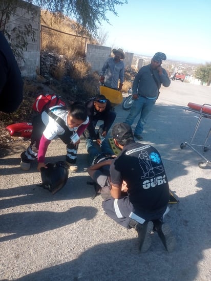 Accidente: Socorristas de GUBC acudieron en su ayuda.