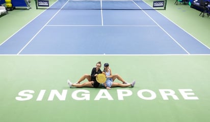 tnis: La mexicana Giuliana Olmos y la estadounidense Desirae Marie Krawczyk se coronaron en el WTA de Singapur para conquistar su prim