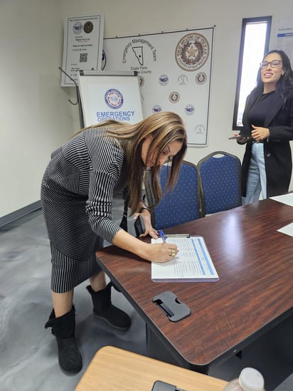 Mónica Cruz enfoca su proyecto de campaña en fortalecer a los micro empresarios