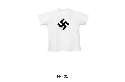 La marca de Kanye West, Yeezy, vende solo un producto: La camiseta con la esvástica nazi