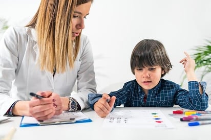 IDIOMAS: Pero todos los niños pueden beneficiarse del multilingüismo, sugiere el estudio

