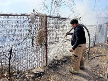 siniestro: Luego de varias horas de trabajo intenso, el incendio fue controlado en su totalidad.