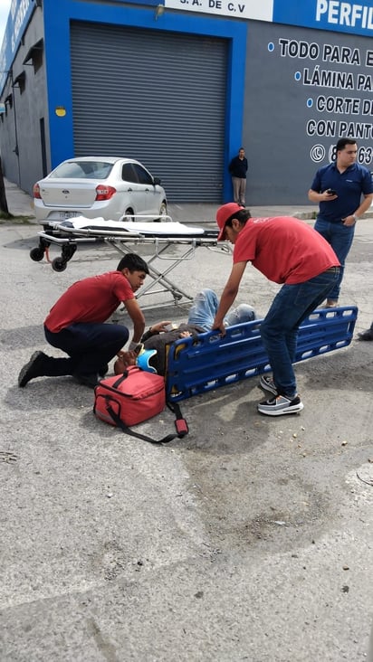 Accidente: Socorristas de GRUM se movilizaron en ayuda del afectado.