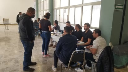 Inicia proceso de votaciones en el sindicato del IMSS en Coahuila: Este lunes y martes, los trabajadores del IMSS en Coahuila participan en el proceso de votación para elegir al nuevo secretario 