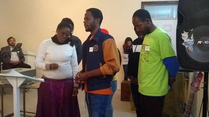 Grupo evangélico apoya a migrantes en Piedras Negras con ayuda humanitaria: Un grupo de misioneros evangélicos de Ohio y Kentucky está en Piedras Negras brindando apoyo a los migrantes y a la comunidad 