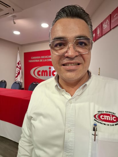 economía: En  entrevista,  José Valeriano, delegado del IMSS informó que para las unidades de Coahuila se contrataron 250 médicos.