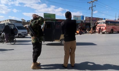 PAQUISTÁN El Ejército de Paquistán concluyó la operación de rescate del tren Jaffar Express, secuestrado con más de 400 rehenes.   El Ejército de Paquistán liberó