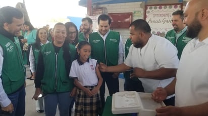 Vacunación básica en Piedras Negras protege a niños de 14 enfermedades