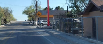 Comunidad de El Moral enfrenta competencia con la llegada de cadena nacional: La instalación de una tienda OXXO en la comunidad El Moral, Piedras Negras, ha generado inquietud entre los comerciantes locales