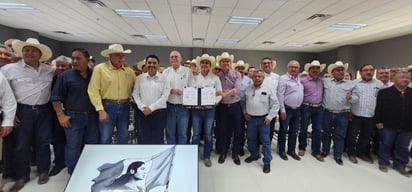 Suscriben Conagua, gobiernos de Coahuila y Durango y usuarios de riego, convenio para tecnificación del Distrito de Riego 017 Región Lagunera.: Se invertirán más de 9 mil 800 millones de pesos para el impulso del desarrollo productivo de la Comarca Lagunera.