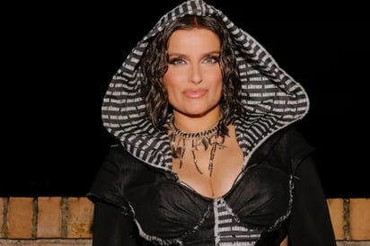 Nelly Furtado  Nelly Furtado