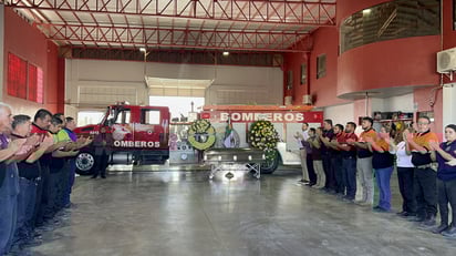 Homenaje : Durante la actividad, se recordaron los años de trabajo y los momentos compartidos con sus compañeros.