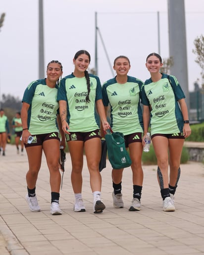 FUTBOL    La Selección Mexicana Femenil juega su partido más importante ante Paraguay. No hay margen de error; es ganar o quedar eliminada.  Con el objetivo claro