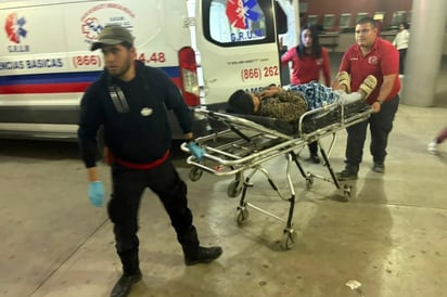 seguridad: Socorristas de GRUM la atienden de inmediato