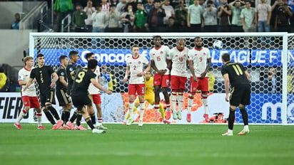 Concacaf premia a Raúl Jiménez con el Gol de la Temporada
