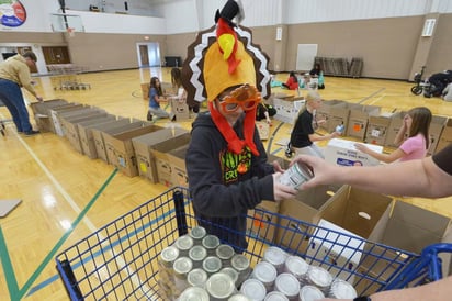 Trump afirma caída del 25% en cena de Acción de Gracias; datos muestran otra realidad