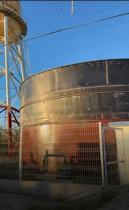 Tanque de almacenamiento de agua