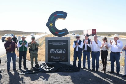 Entrega de obras en el norte de coahuila