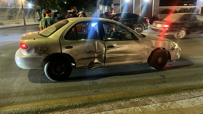 accidente : El incidente se originó cuando el conductor de un automóvil compacto, que se dirigía hacia el sector Centro