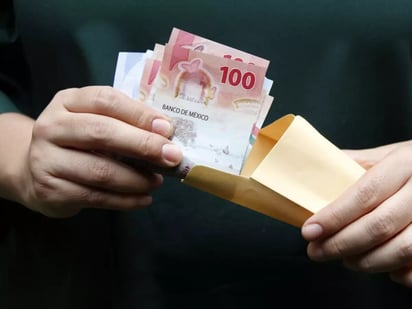 Sheinbaum respalda incremento al salario mínimo para 2026